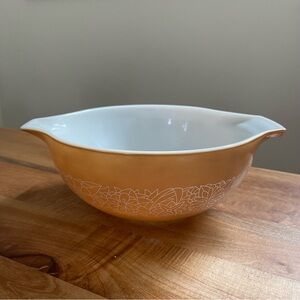 Vintage Pyrex 443 Woodland 11” Bowl Cinderella Glass Tan Mixing Retro 2.5 Quart